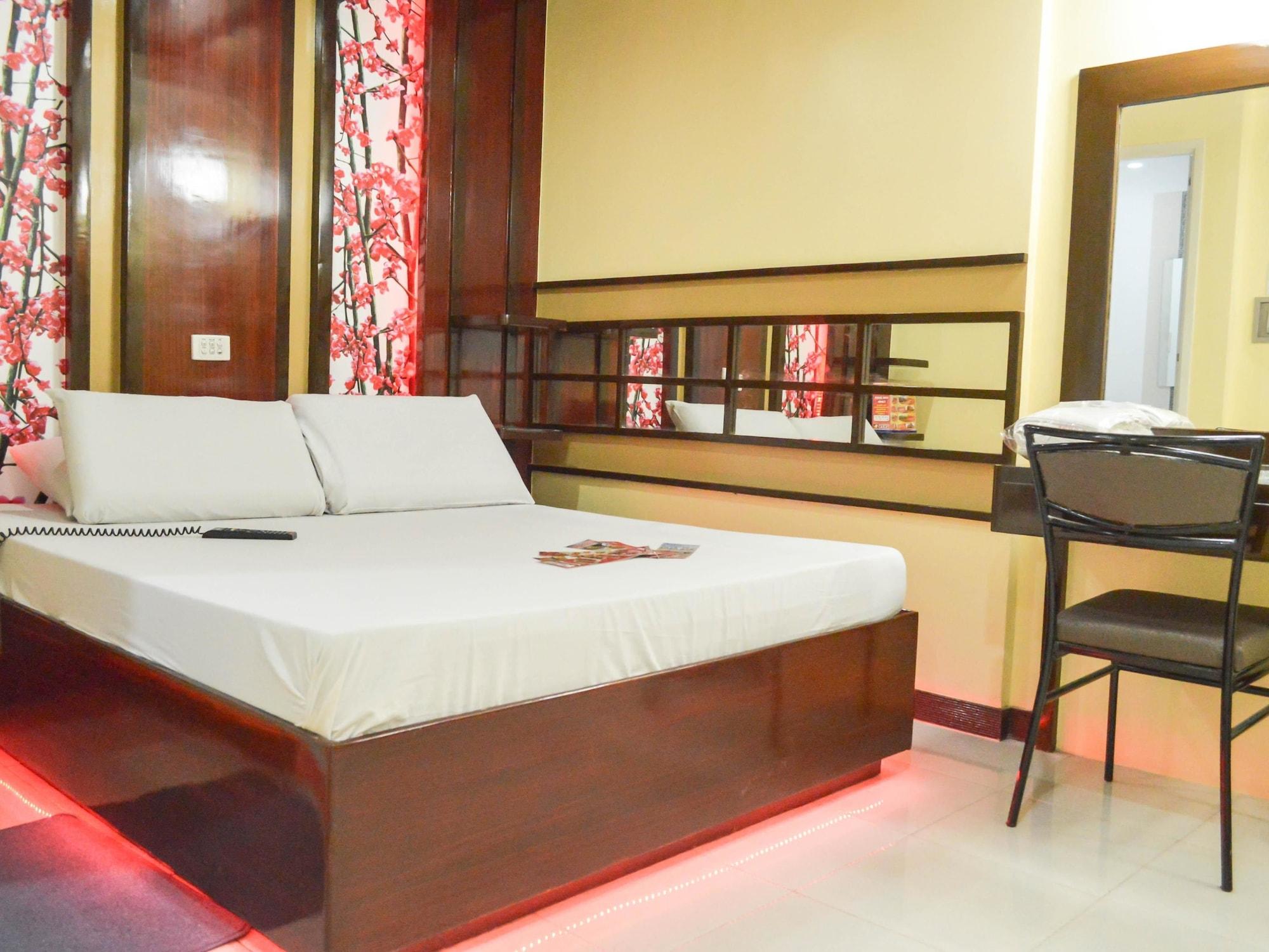Hotel Sogo Pasay Wood Street Extérieur photo