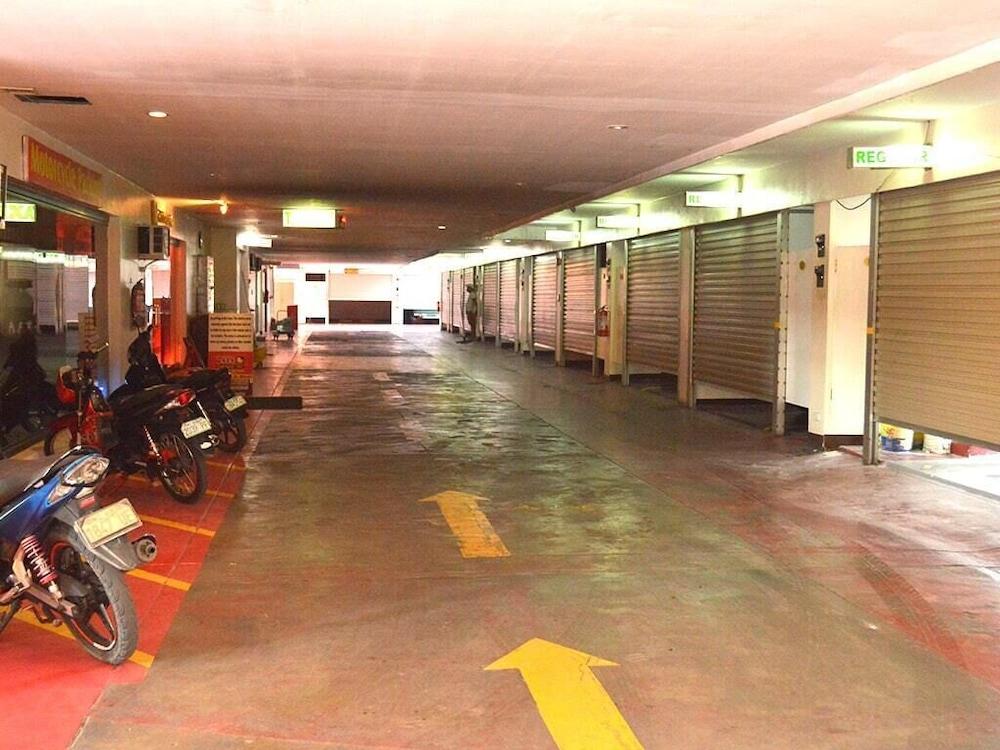 Hotel Sogo Pasay Wood Street Extérieur photo
