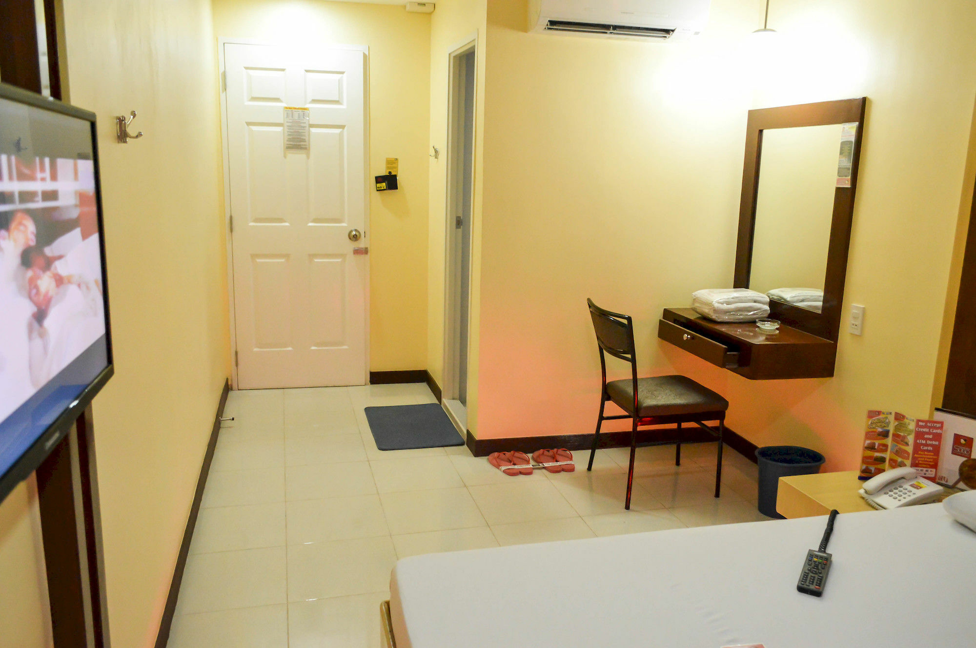 Hotel Sogo Pasay Wood Street Extérieur photo