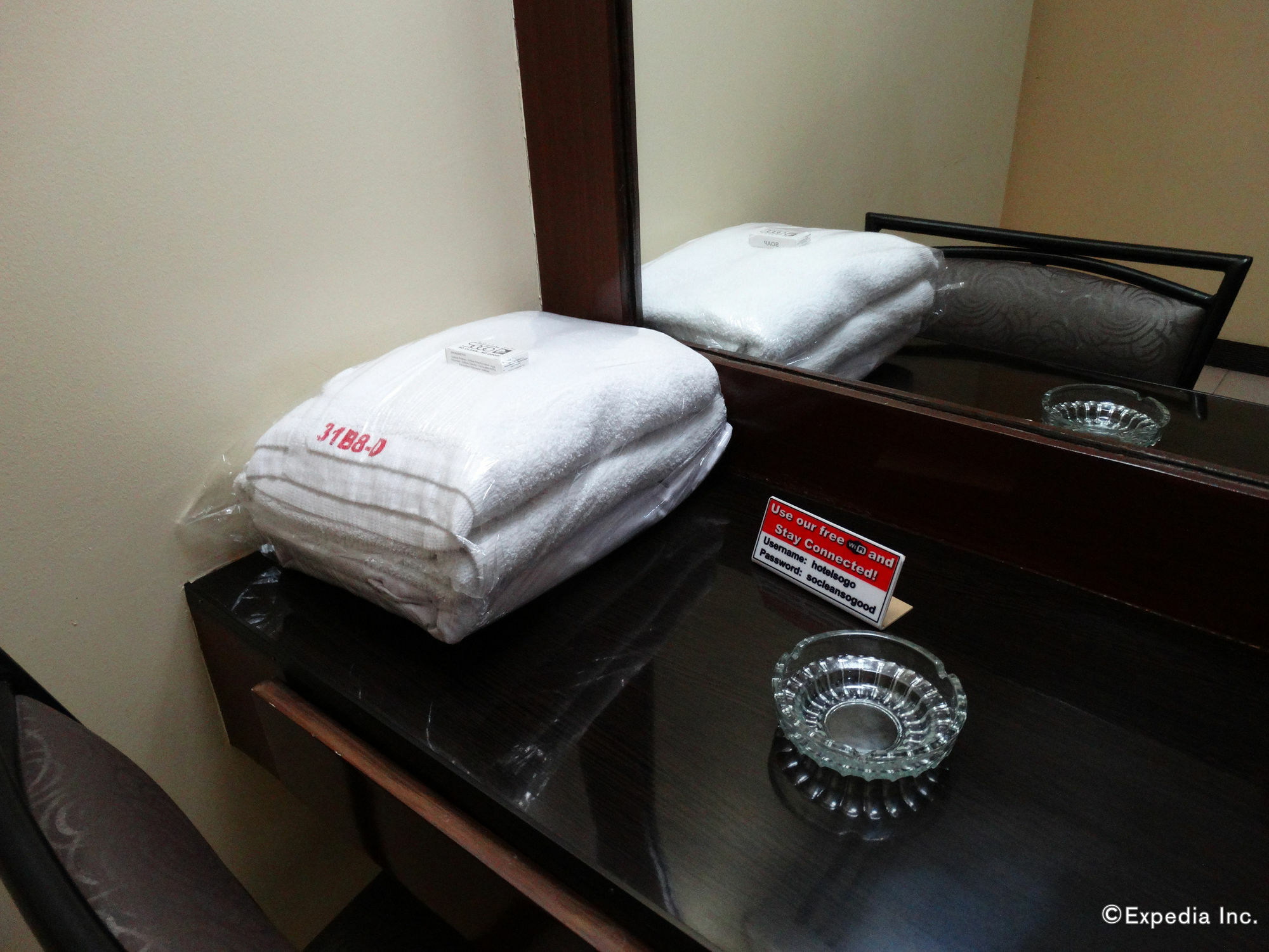 Hotel Sogo Pasay Wood Street Extérieur photo