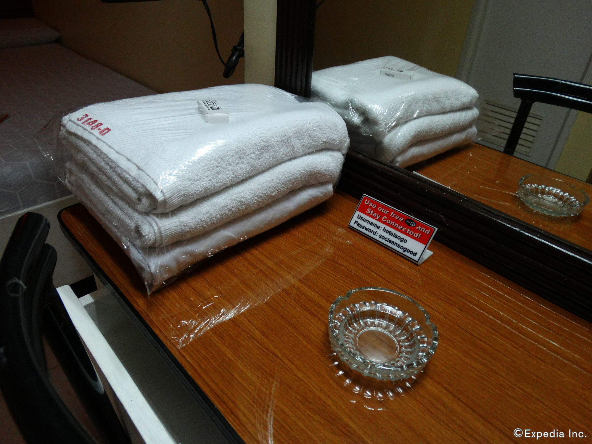 Hotel Sogo Pasay Wood Street Extérieur photo